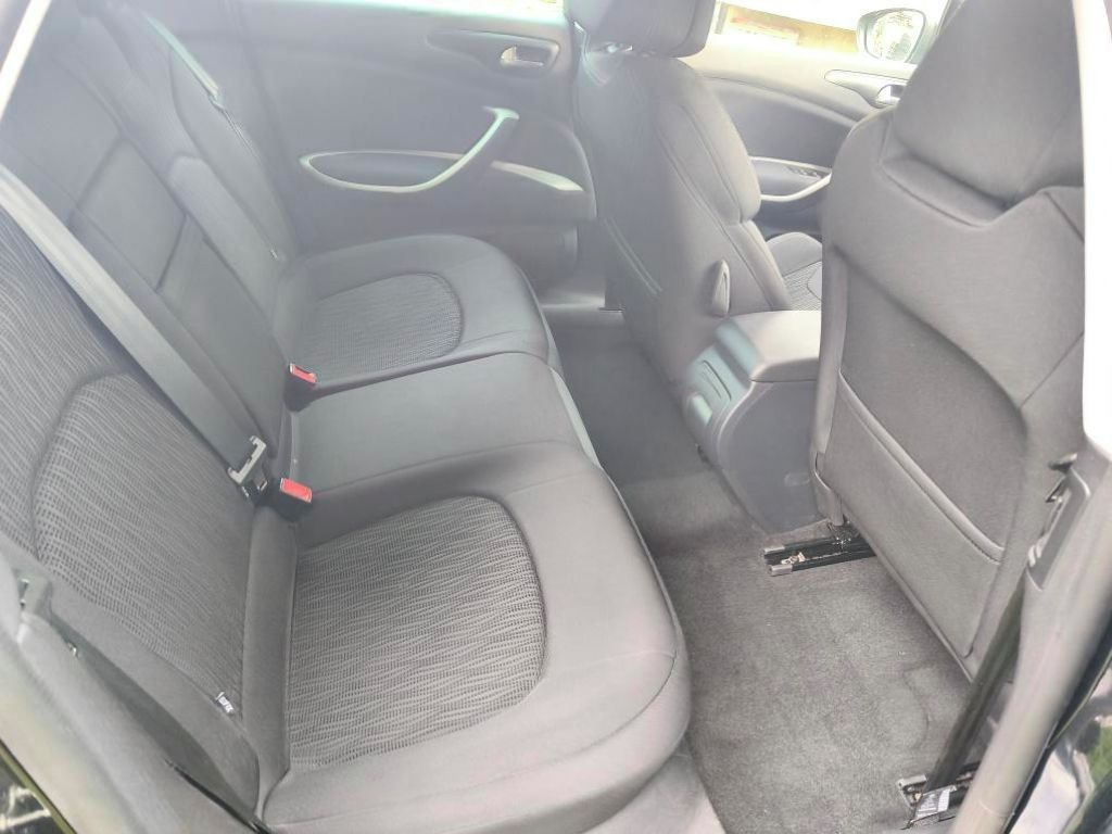 Citroën C5, 2,0HDi 103kW+ALU+ZÁRUKA KM - fotka 4