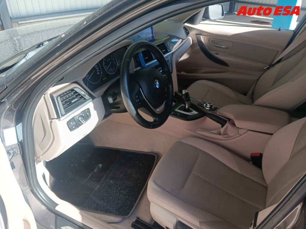 BMW Řada 3, 1.6 i 316i,AT - fotka 3