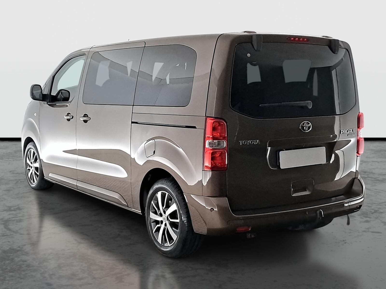 Toyota Proace Verso, 2.0 D-4D, Family, Klima, ČR - fotka 4