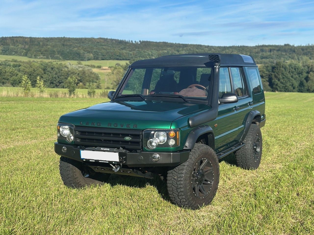 Land Rover Discovery, – kompletní RESTOMOD 2023