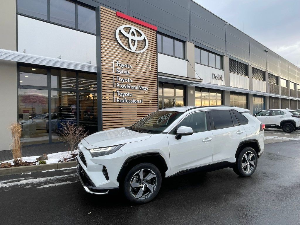 Toyota Rav4, 2.5 Plug-In Hybrid 4x4 Dynamic - fotka 5