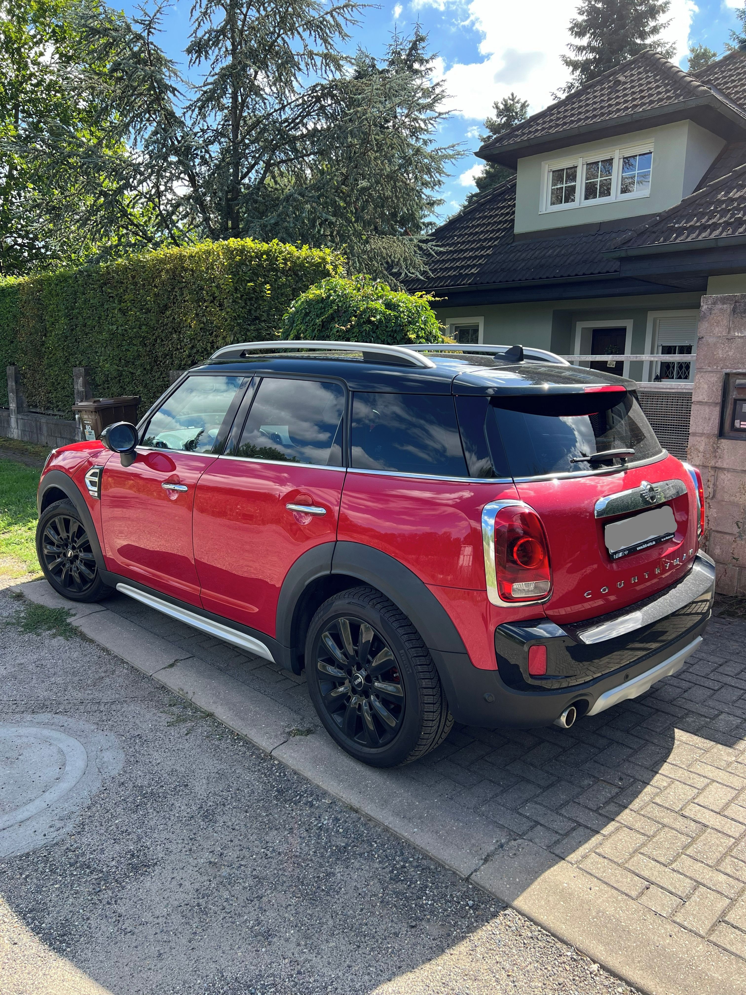 Mini Cooper, MINI Countryman – jak nový - fotka 4