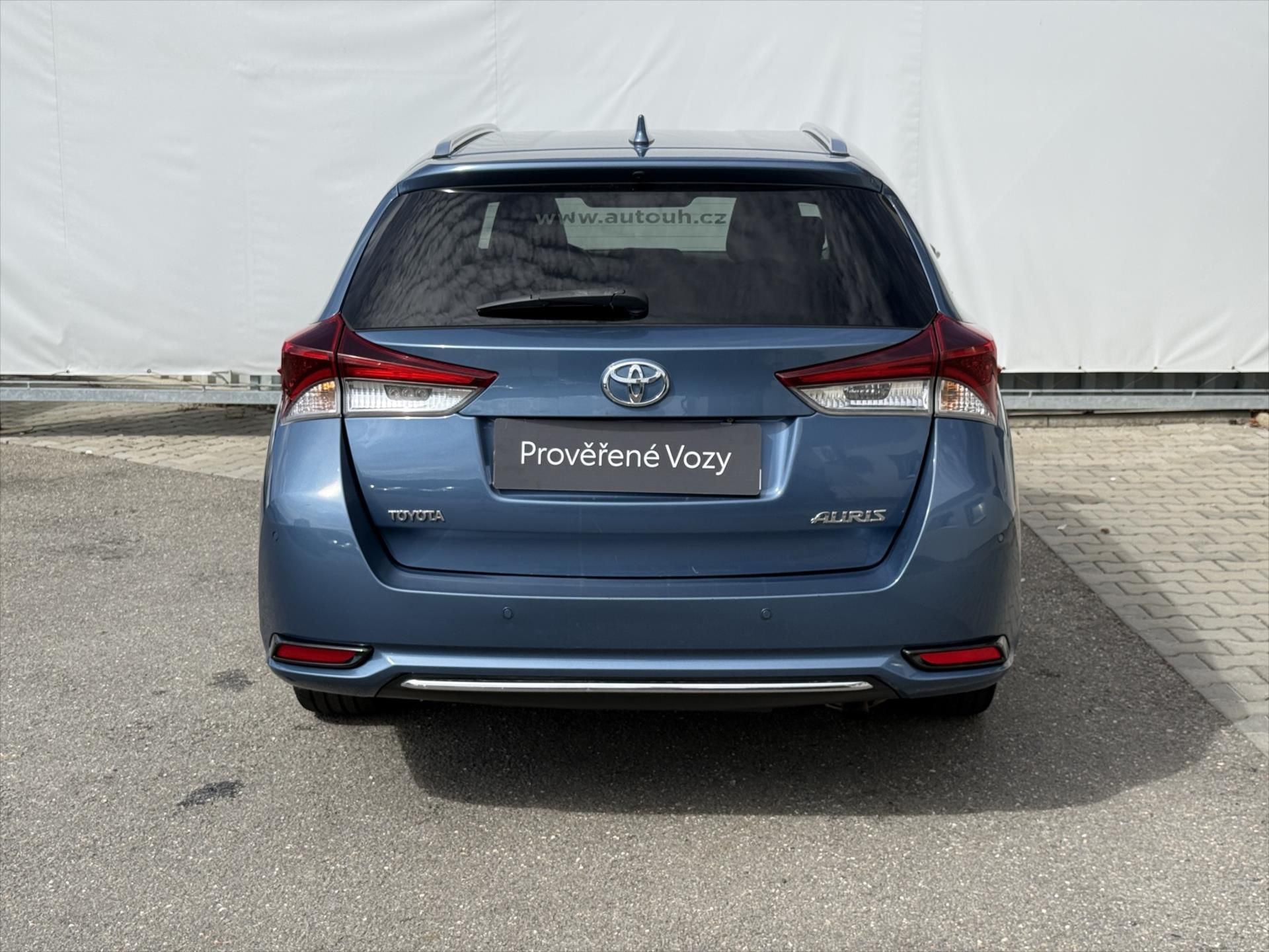 Toyota Auris, 1,2 Executive - fotka 5