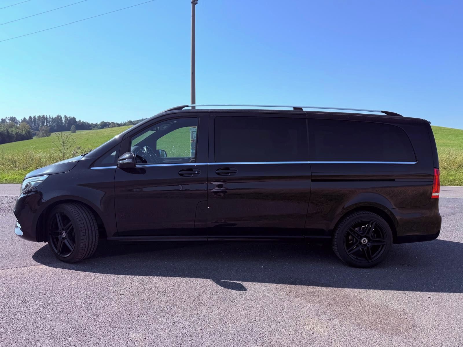Mercedes-Benz Třídy V, Mercedes V, 250d 4MATIC AMG XL - fotka 3
