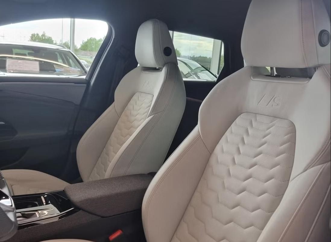 Audi A6 Avant, e-tron Q 360kam Tažné HuD BLIS - fotka 6