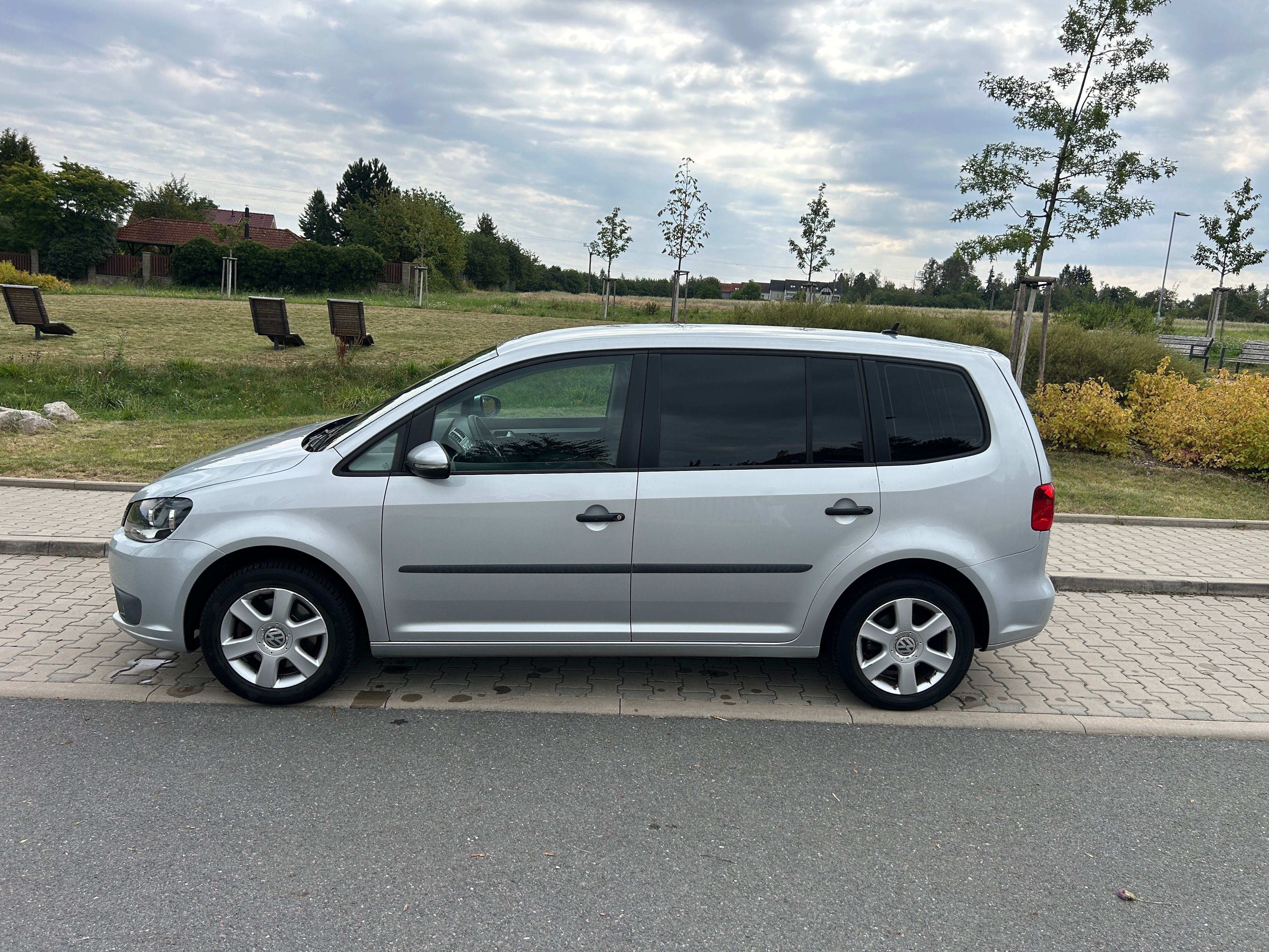 Volkswagen Touran, 1.4 TSI TRENDLINE ECOFUEL CNG - fotka 6
