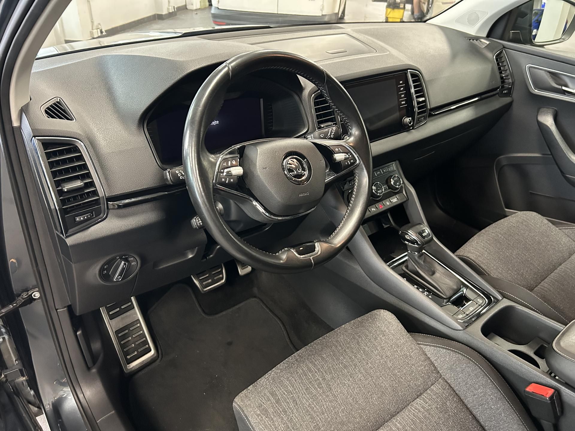 Škoda Karoq, 1.5TSI DSG Style LED DCC TZ - fotka 6