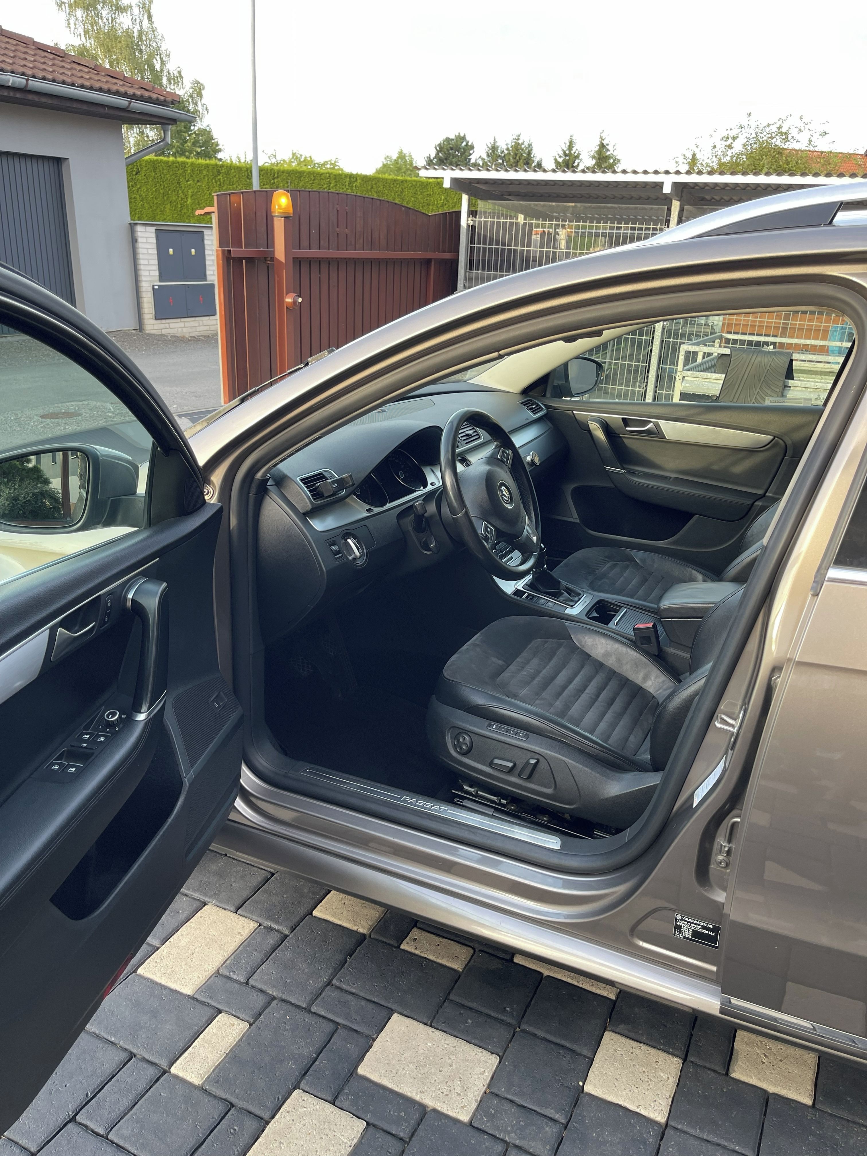 Volkswagen Passat Variant, B7 2.0 TDI 103kW • Nová spojka - fotka 4