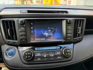 Auto 12