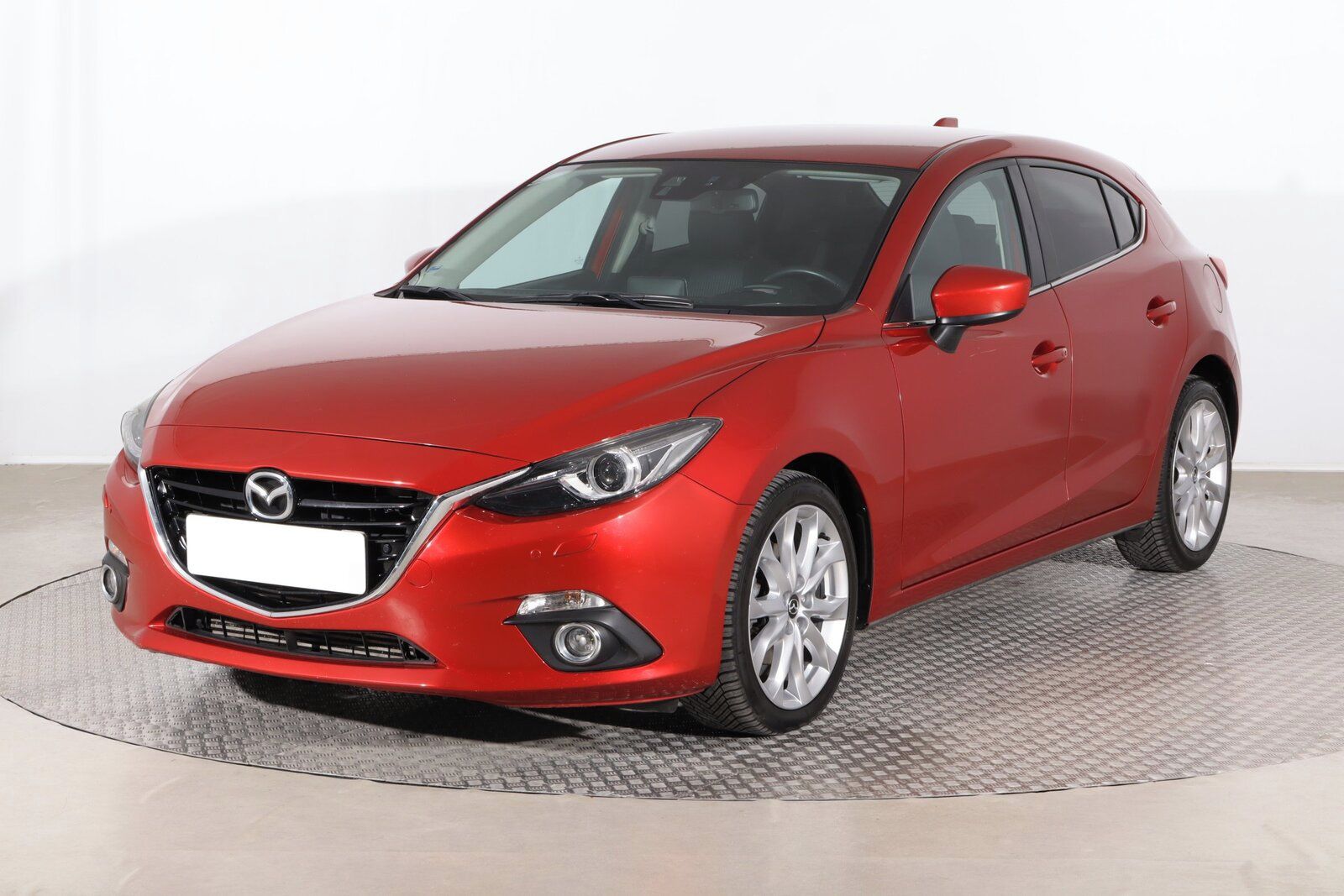 Mazda 3, 2.2 Skyactiv-D, Automat - fotka 2