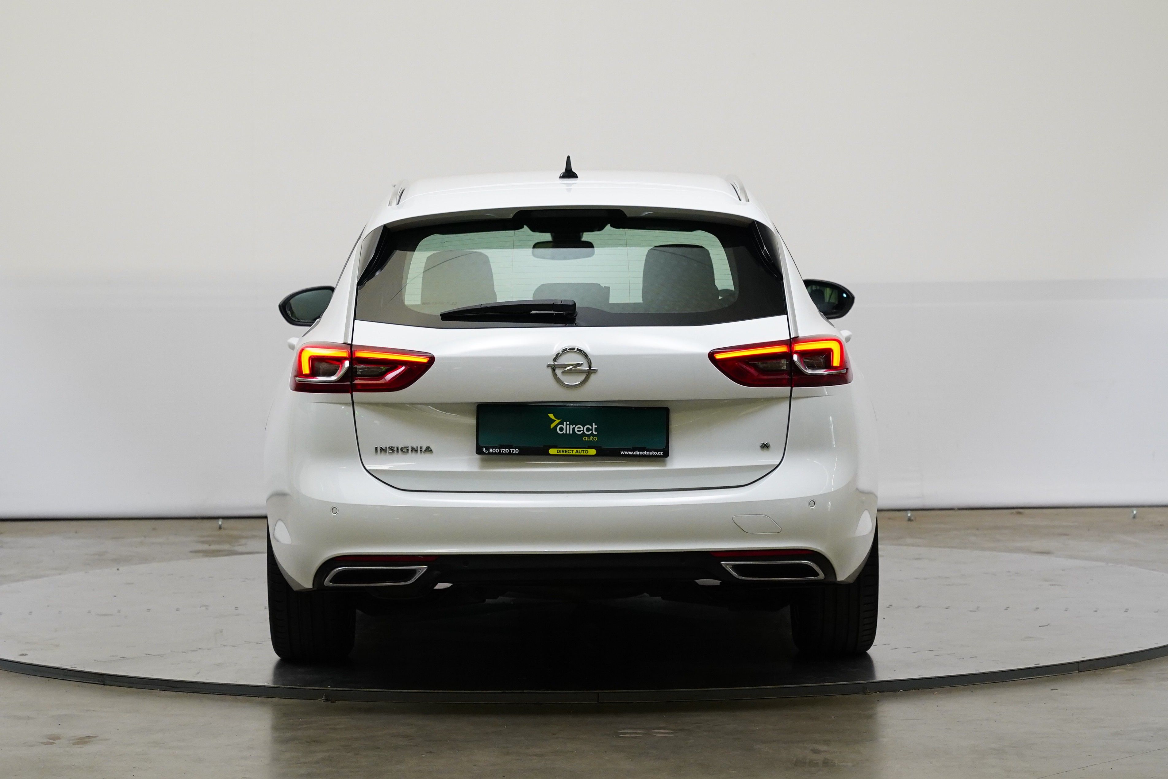 Opel Insignia, 2.0 CDTI 128 kW AUT 4x4 - fotka 6