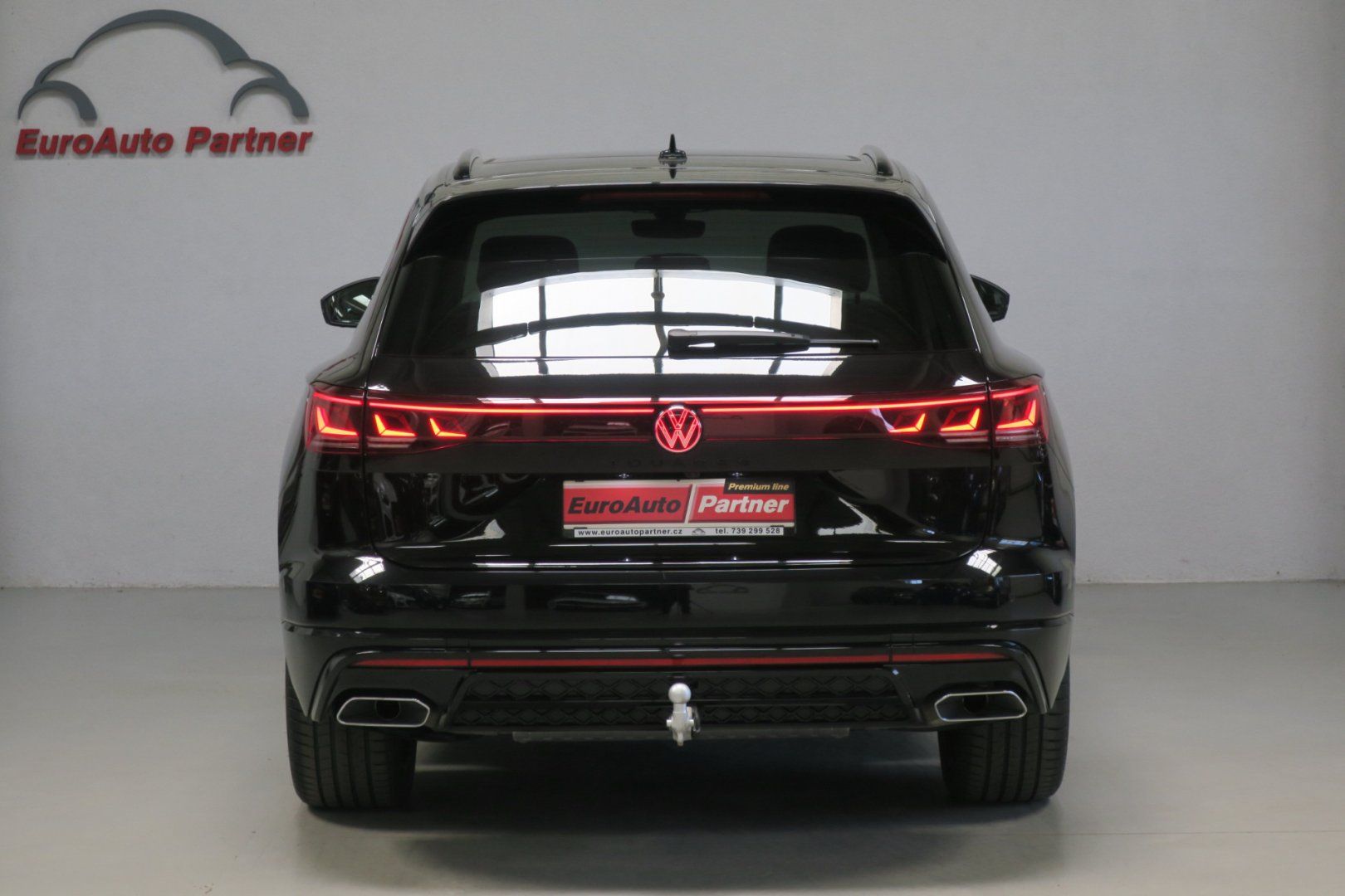 Volkswagen Touareg, R-LINE 3,0TDI 210kW TOP VÝBAVA - fotka 3