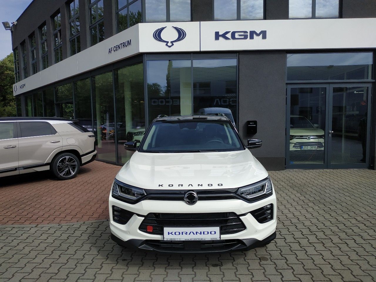 KGM Korando, 1.5T,ELEG.,2WD,AT,SKLADEM - fotka 2