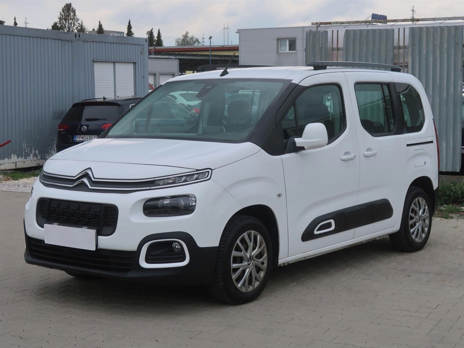 Citroën Berlingo, 1.2 PureTech, Feel, 5Míst, ČR - fotka 2