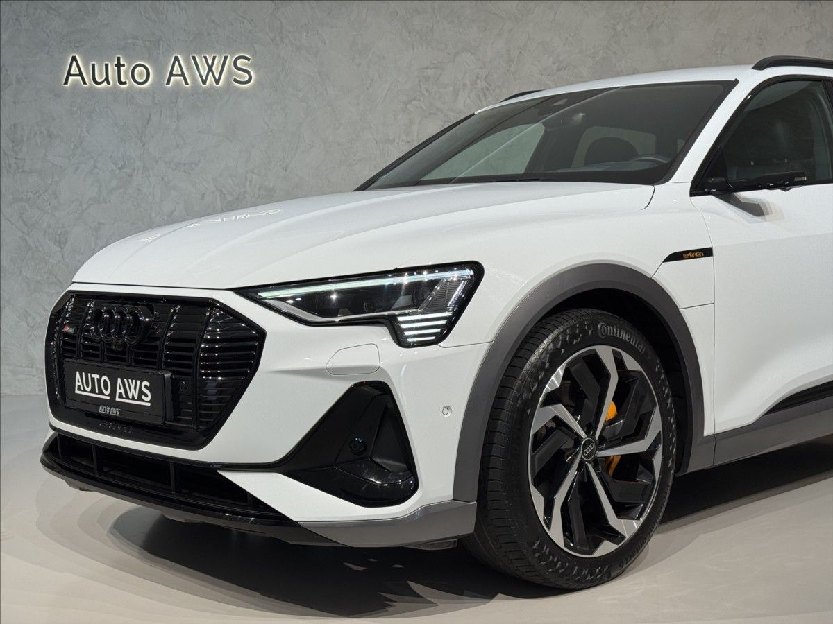 Audi e-tron, S-Line Digital LED Záruka Audi - fotka 5
