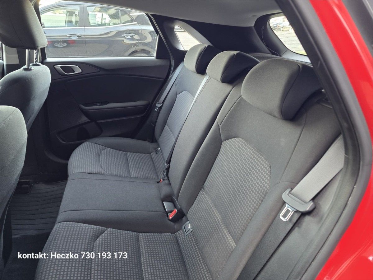 Kia Cee´d, 1,4 CVVT 5HB 73KW - fotka 4