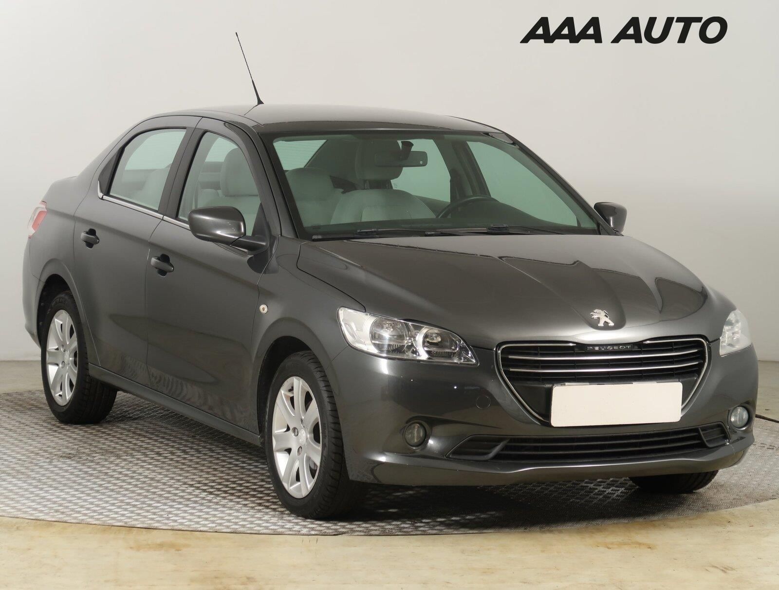 Peugeot 301, 1.6 HDi, Automatická klima