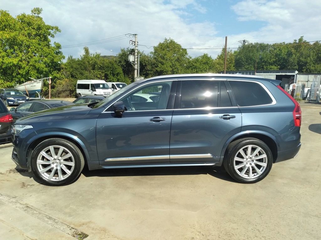 Volvo XC90, D5 AWD INSCRIPTION 7 MÍST DPH - fotka 5