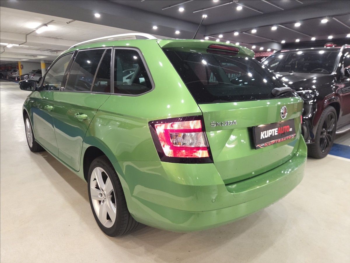 Škoda Fabia, 1,2 TSi  JOY - fotka 5