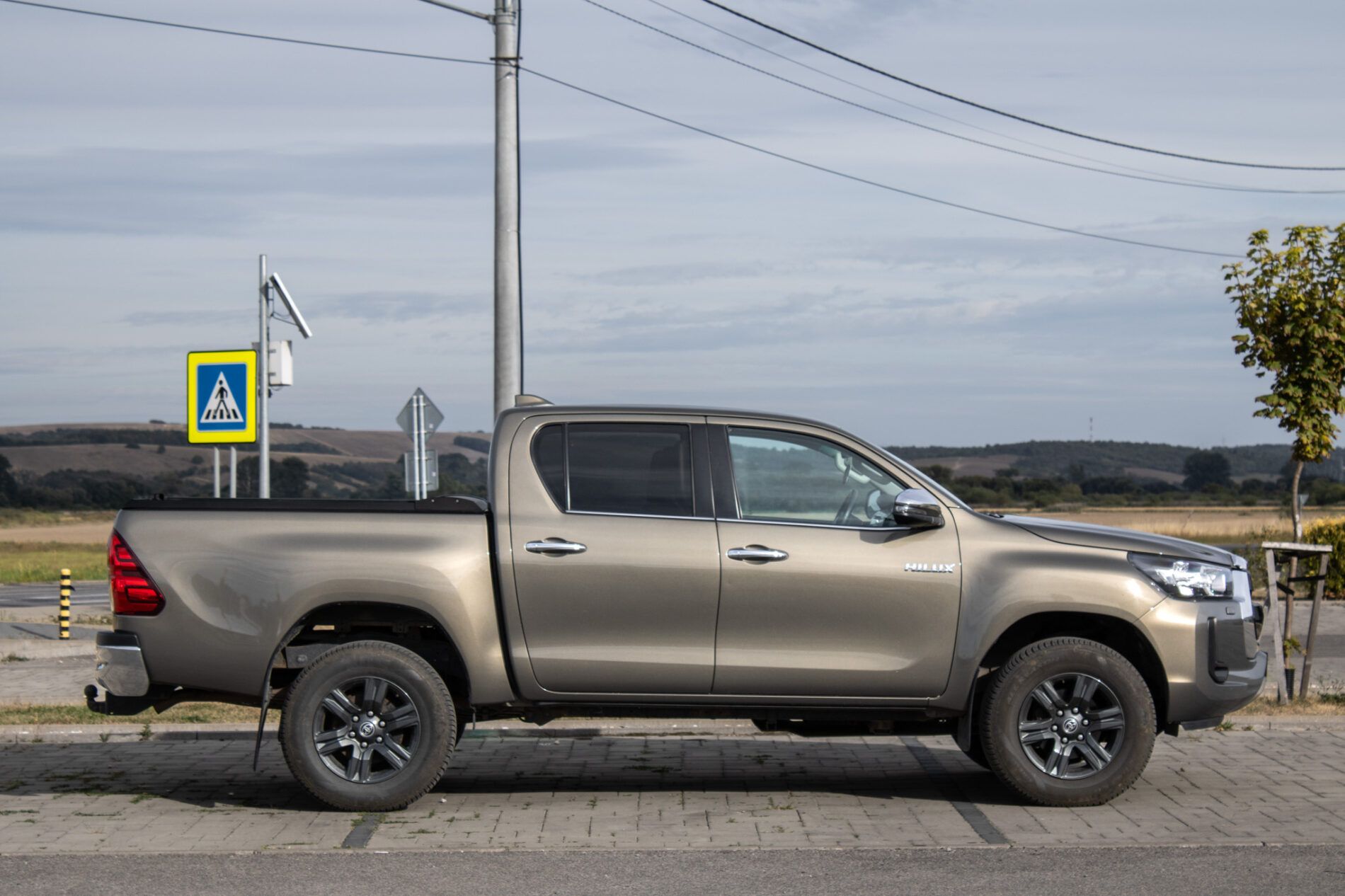 Toyota Hilux - fotka 4