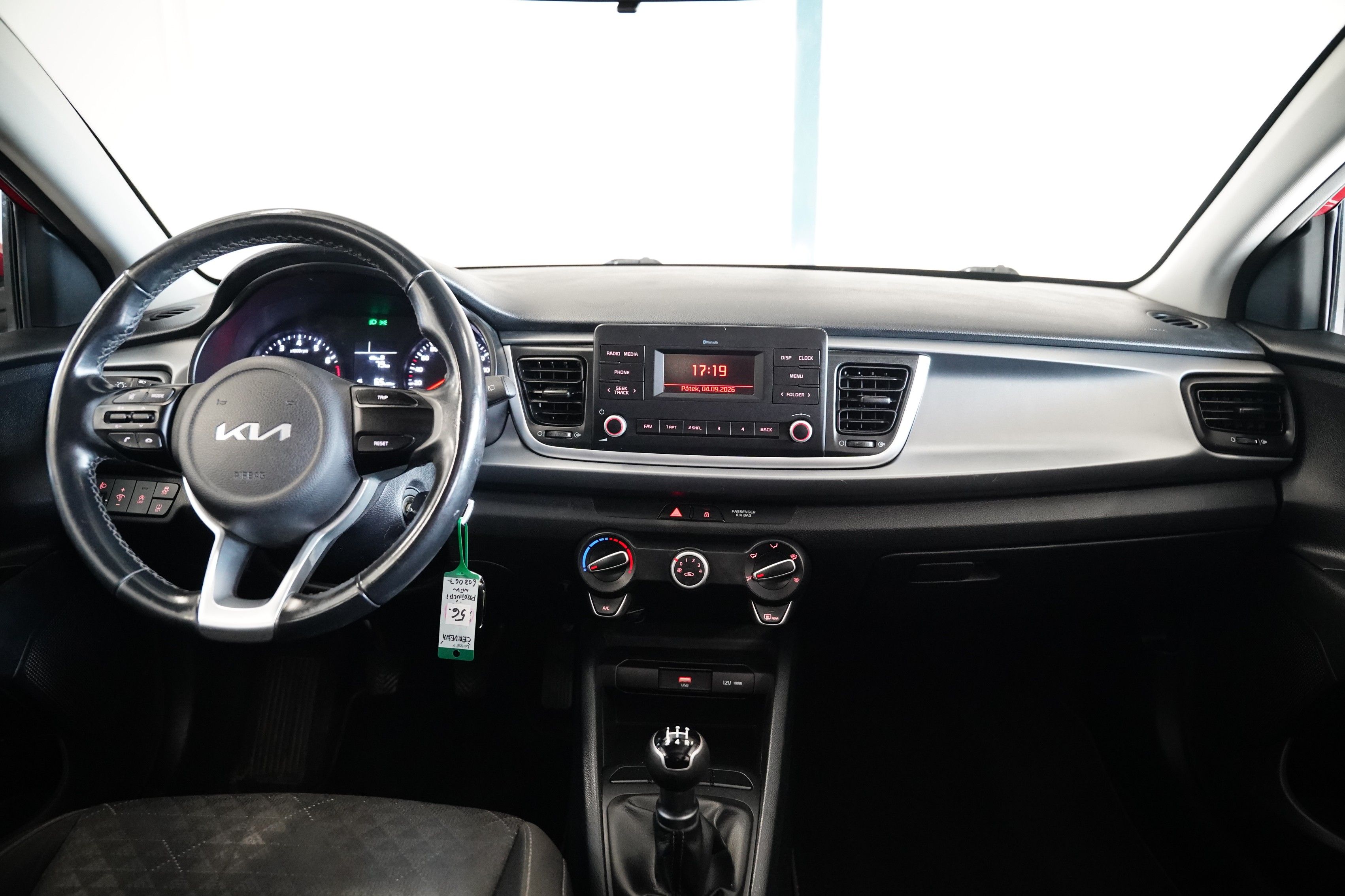 Kia Rio, 1.2 i 62  kW - fotka 5