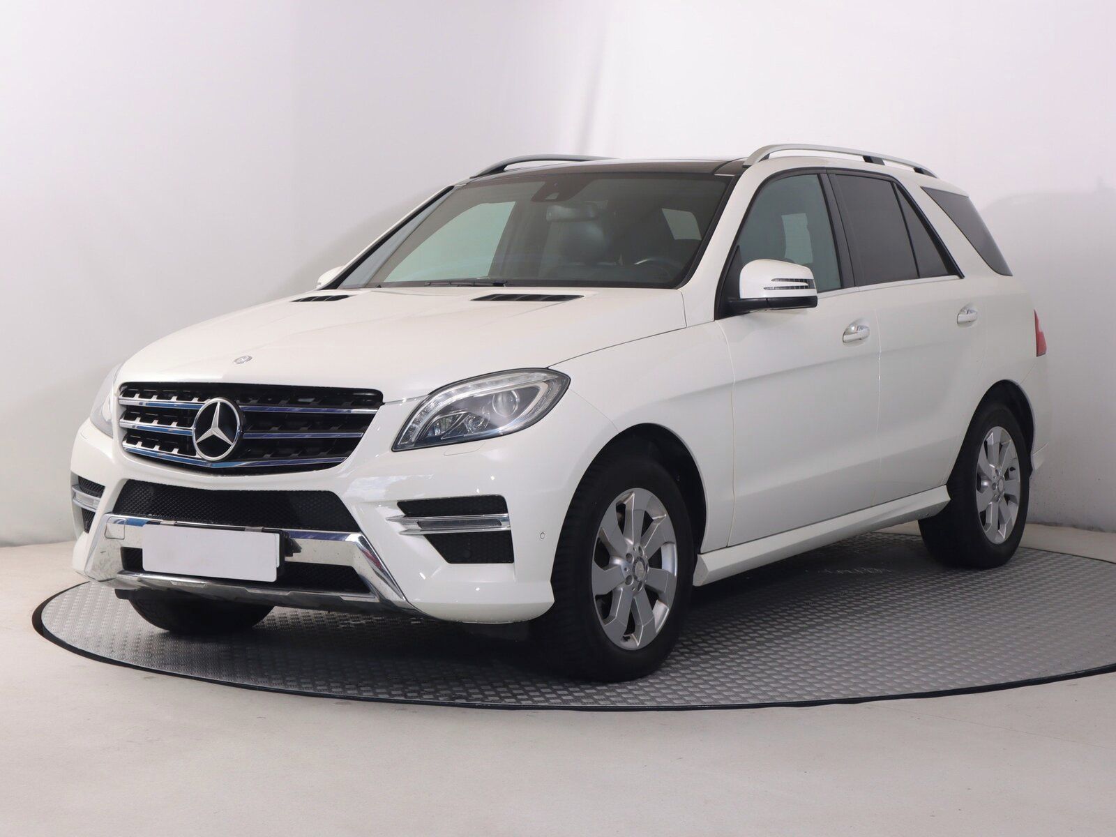 Mercedes-Benz Třídy M, ML 350 BlueTEC, 4X4, Automat - fotka 2