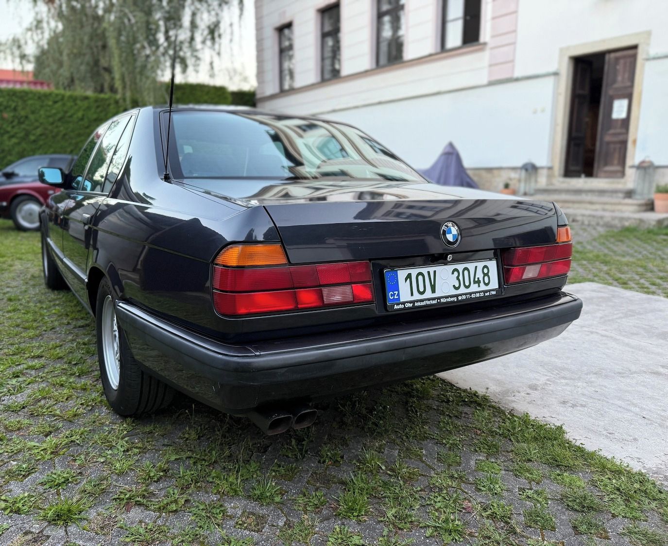 BMW Řada 7, 750i E32 V12 1991 - fotka 4