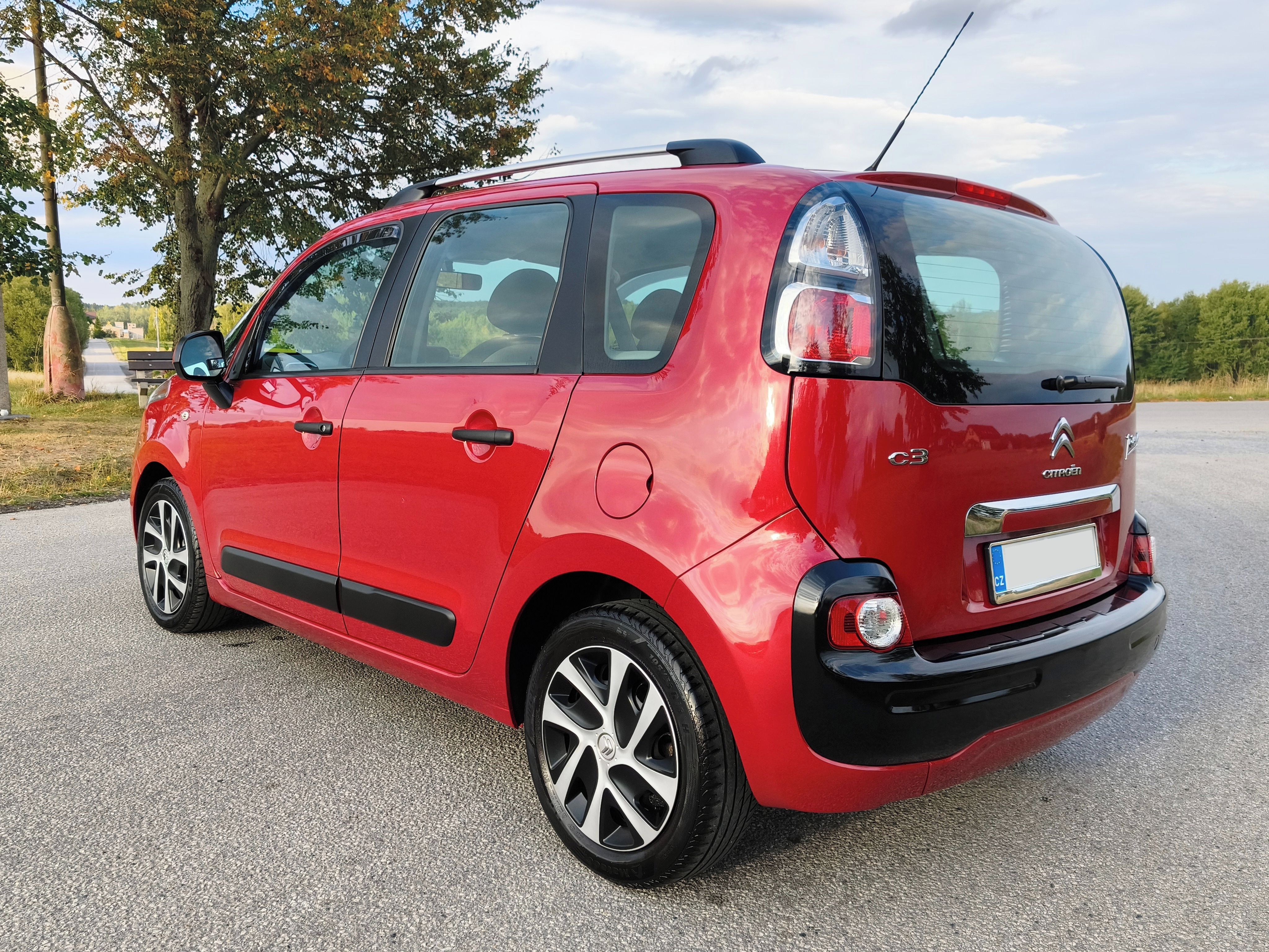 Citroën C3 Picasso, 1.4 VTi - 1.MAJITEL, PŮVOD ČR - fotka 5