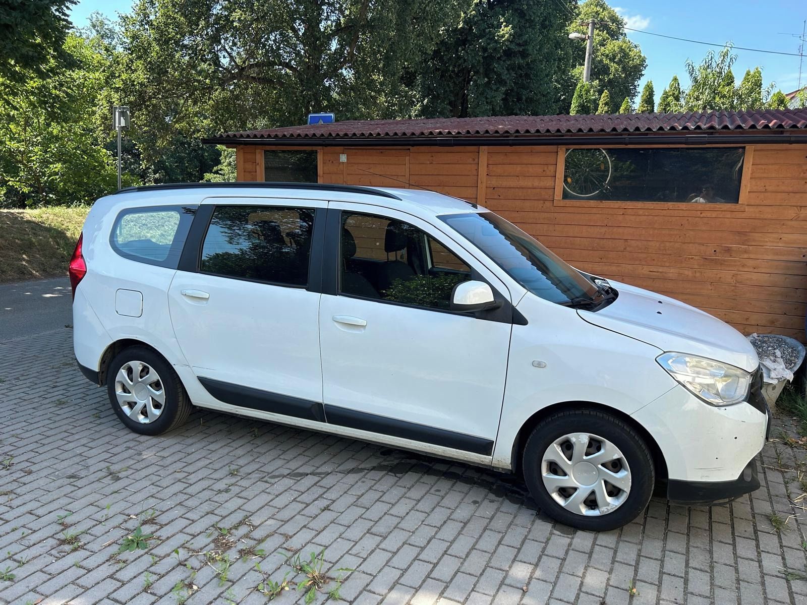 Dacia Lodgy, Lodgy 1.6 - kvalitní motor - fotka 2