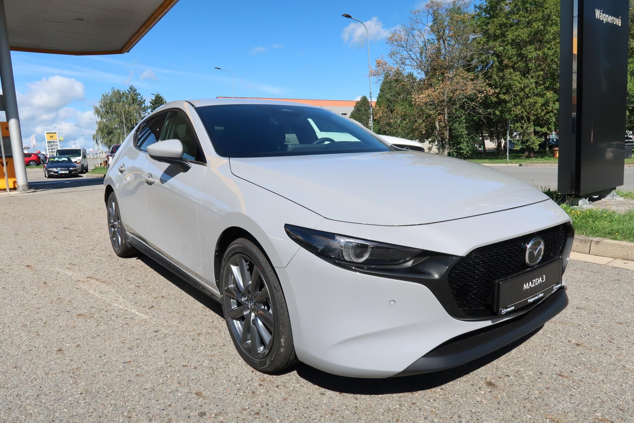 Mazda 3, HB 2,5G 140k Centre-Line,Style - fotka 5
