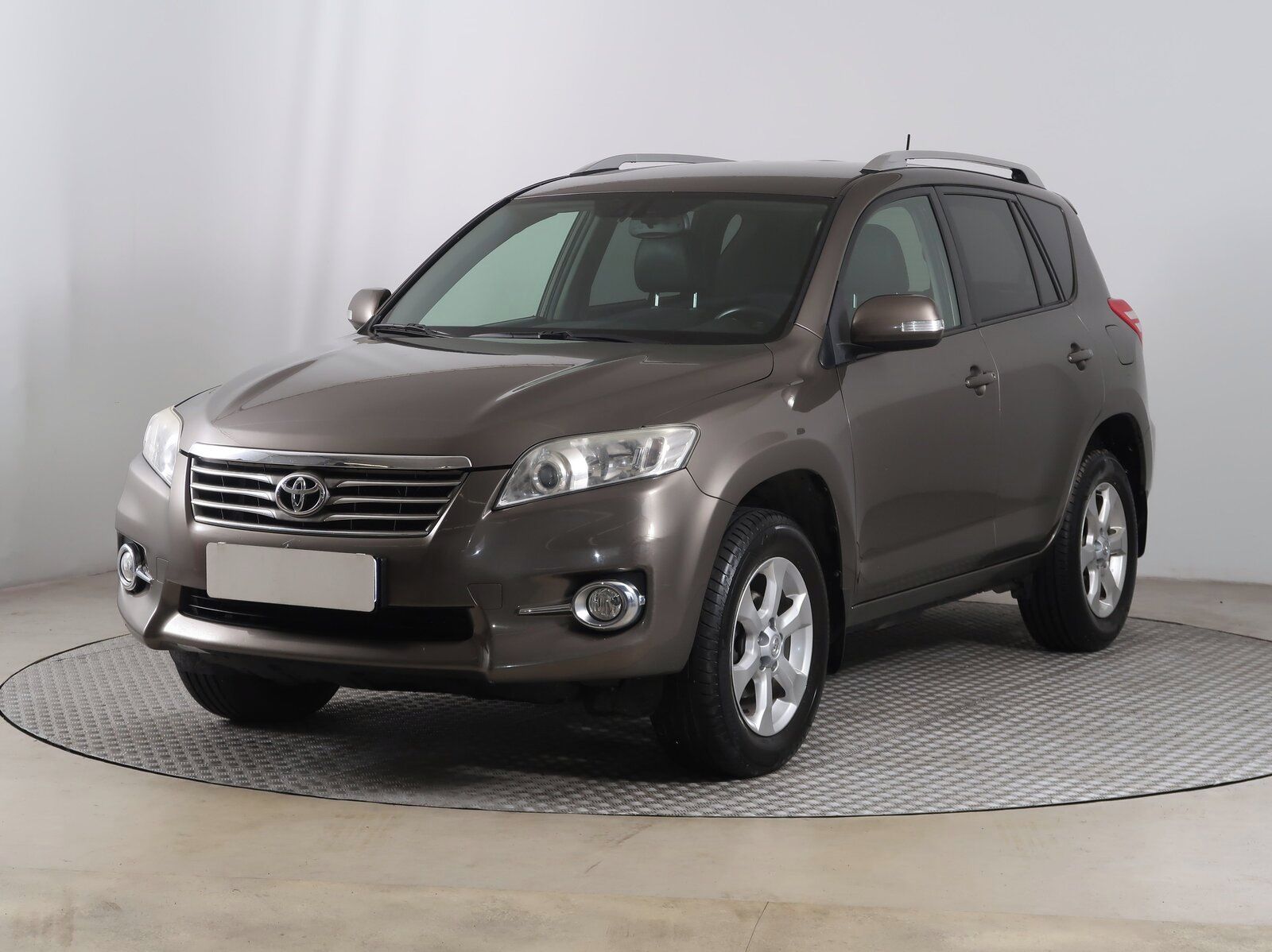 Toyota Rav4, 2.2 D-4D, 4X4 - fotka 2