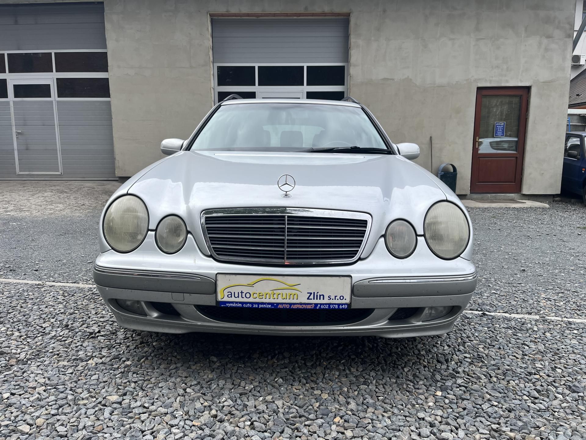 Mercedes-Benz Třídy E, 270 CDi 125 Kw AUT. ELEGANCE - fotka 2