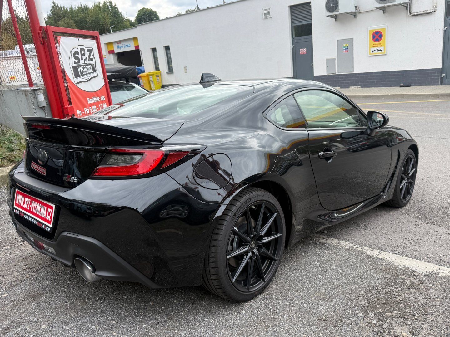 Toyota GR86, 2.4i Remus/Eventuri DPH - fotka 4