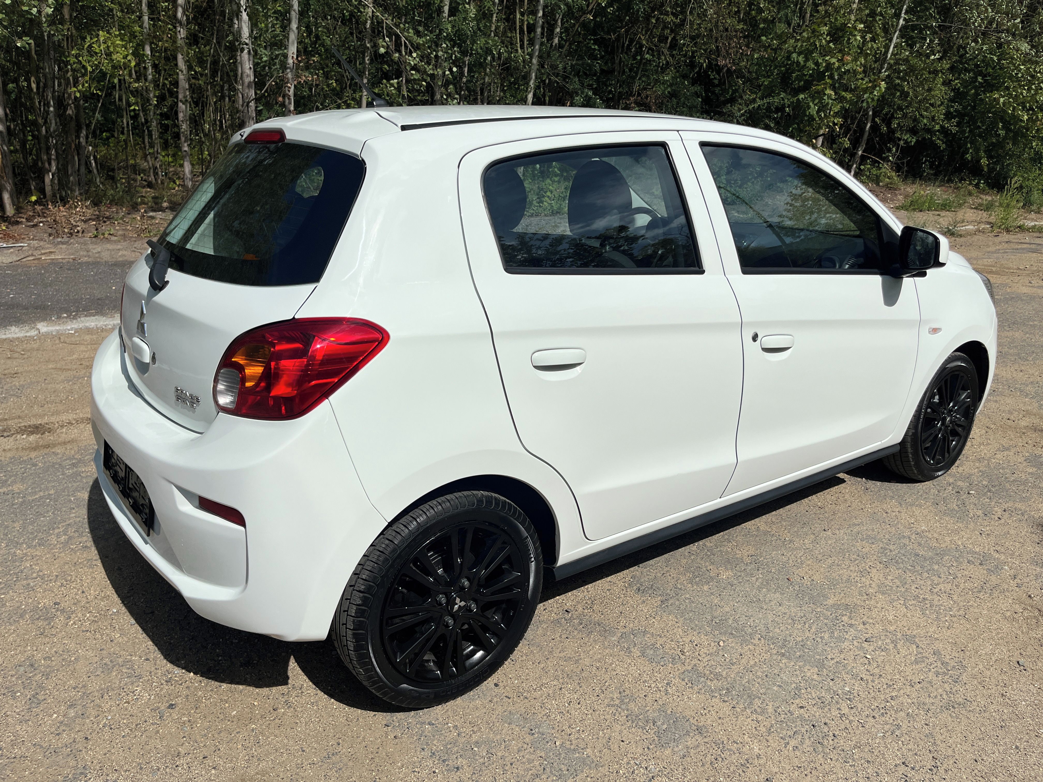 Mitsubishi Space Star - fotka 6