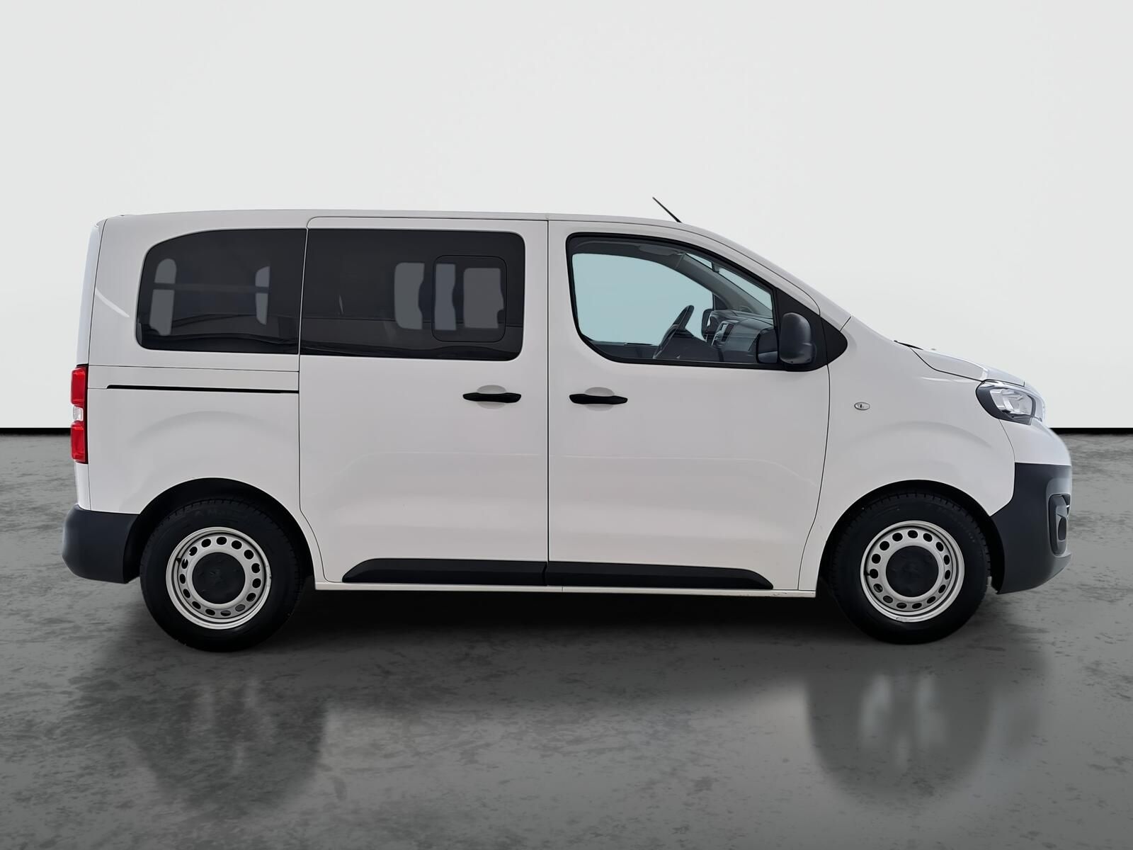 Peugeot Expert, 1.5 BlueHDi, Bus, 5Míst, Klima - fotka 6