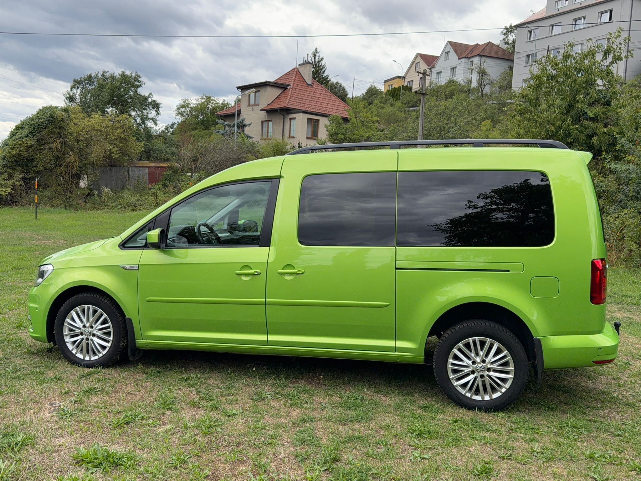 Volkswagen Caddy, MAXI 2,0 TDI-110 KW- 7 MÍST ! - fotka 4