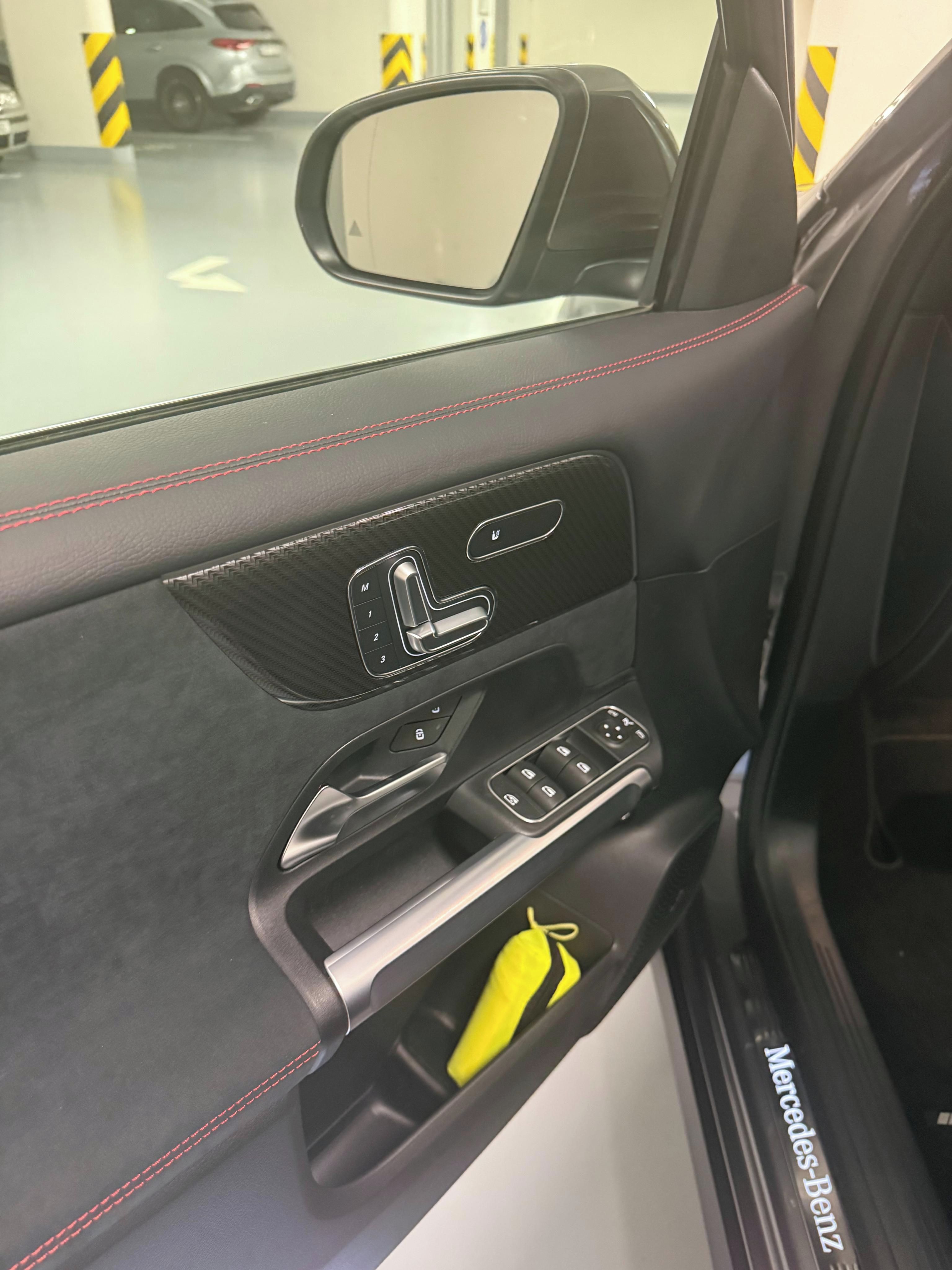 Mercedes-Benz GLB, Mercedes GLB, AMG line 200D 4M - fotka 6