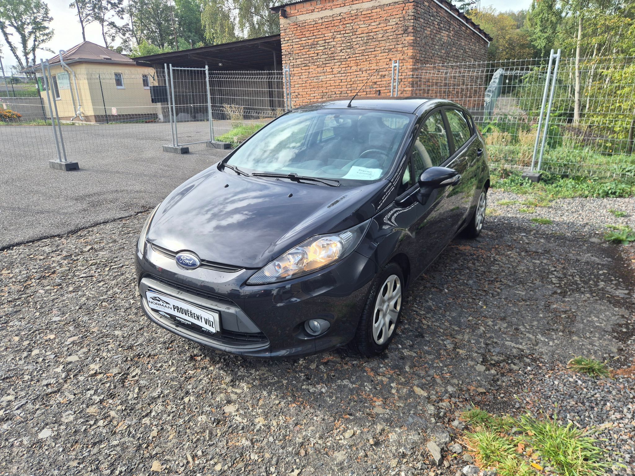 Ford Fiesta, 1.2i 44kW, klima - fotka 3