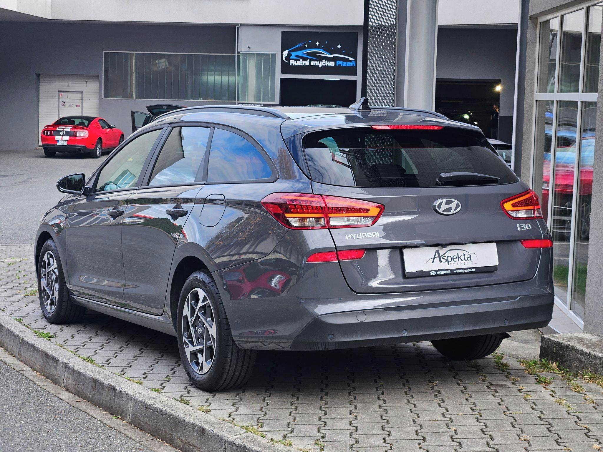 Hyundai i30, 1,0 T-GDi 73kW, Smart Climate - fotka 3