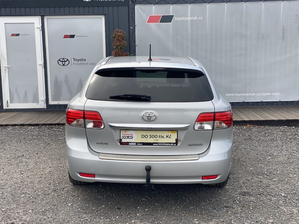 Toyota Avensis, 2.0D, ČR, Trend+, tažné - fotka 6
