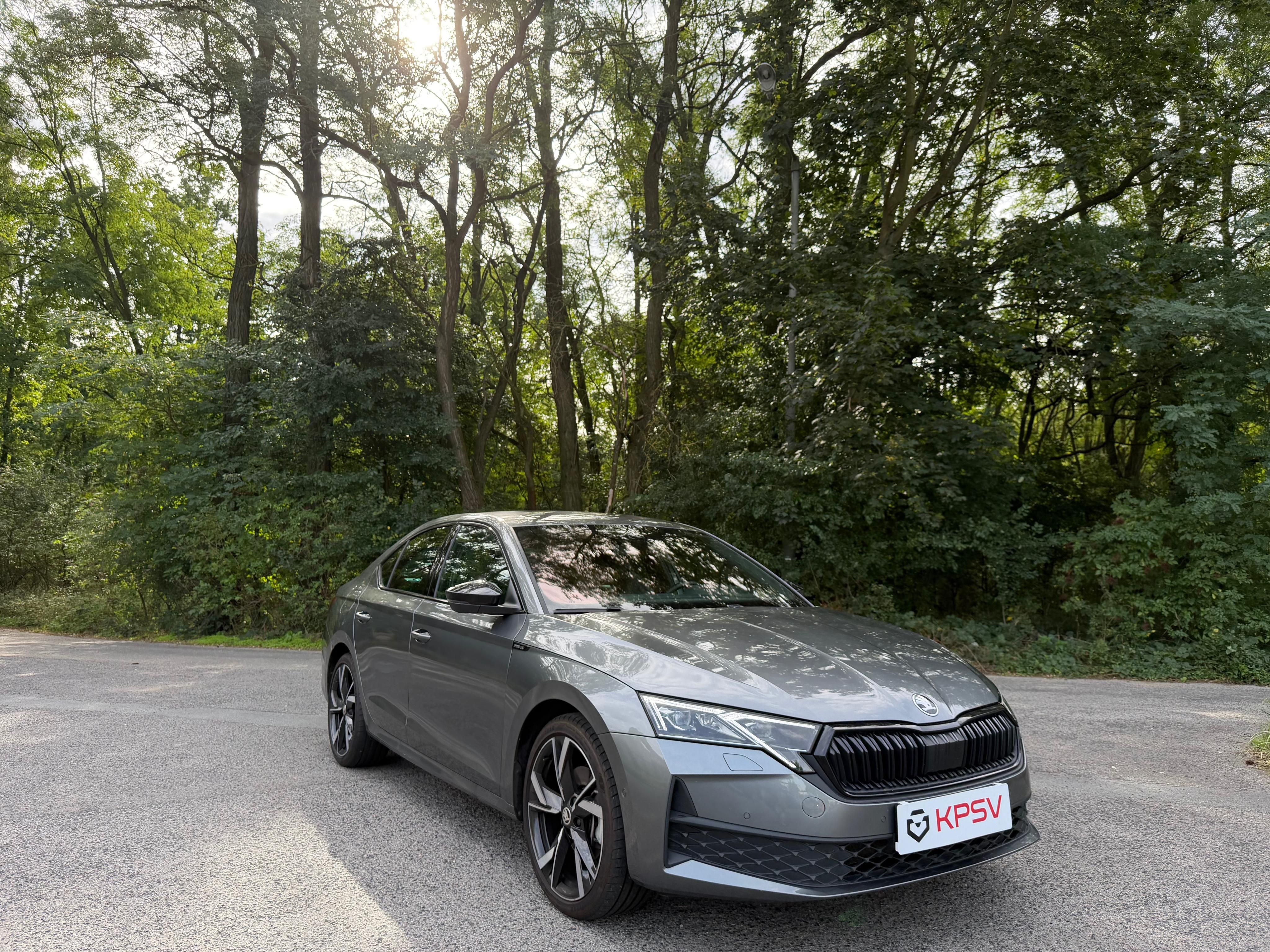 Škoda Octavia, Sportline 2.0 TDI / 110 kW - fotka 3