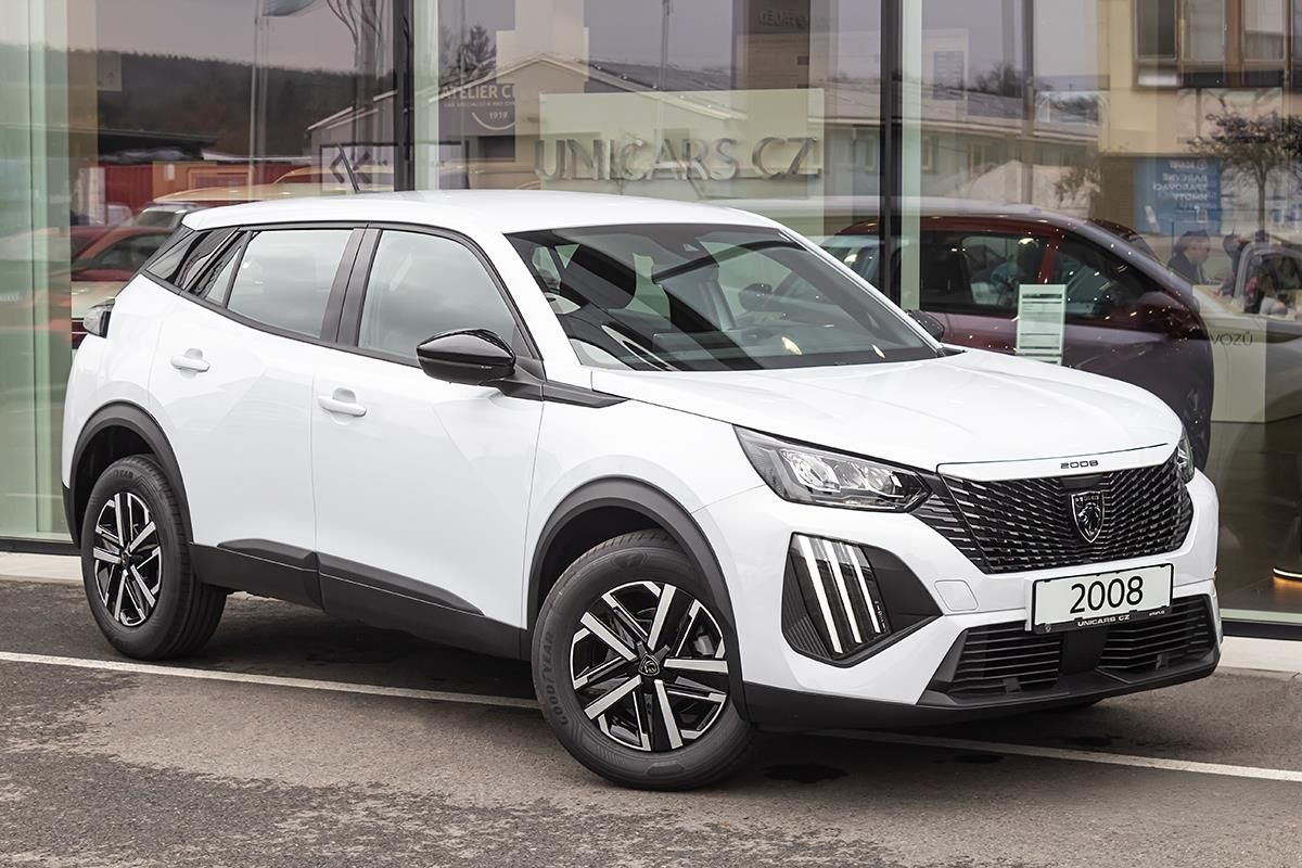 Peugeot 2008, 1,2 STYLE TURBO 100 S&S MAN6 - fotka 3