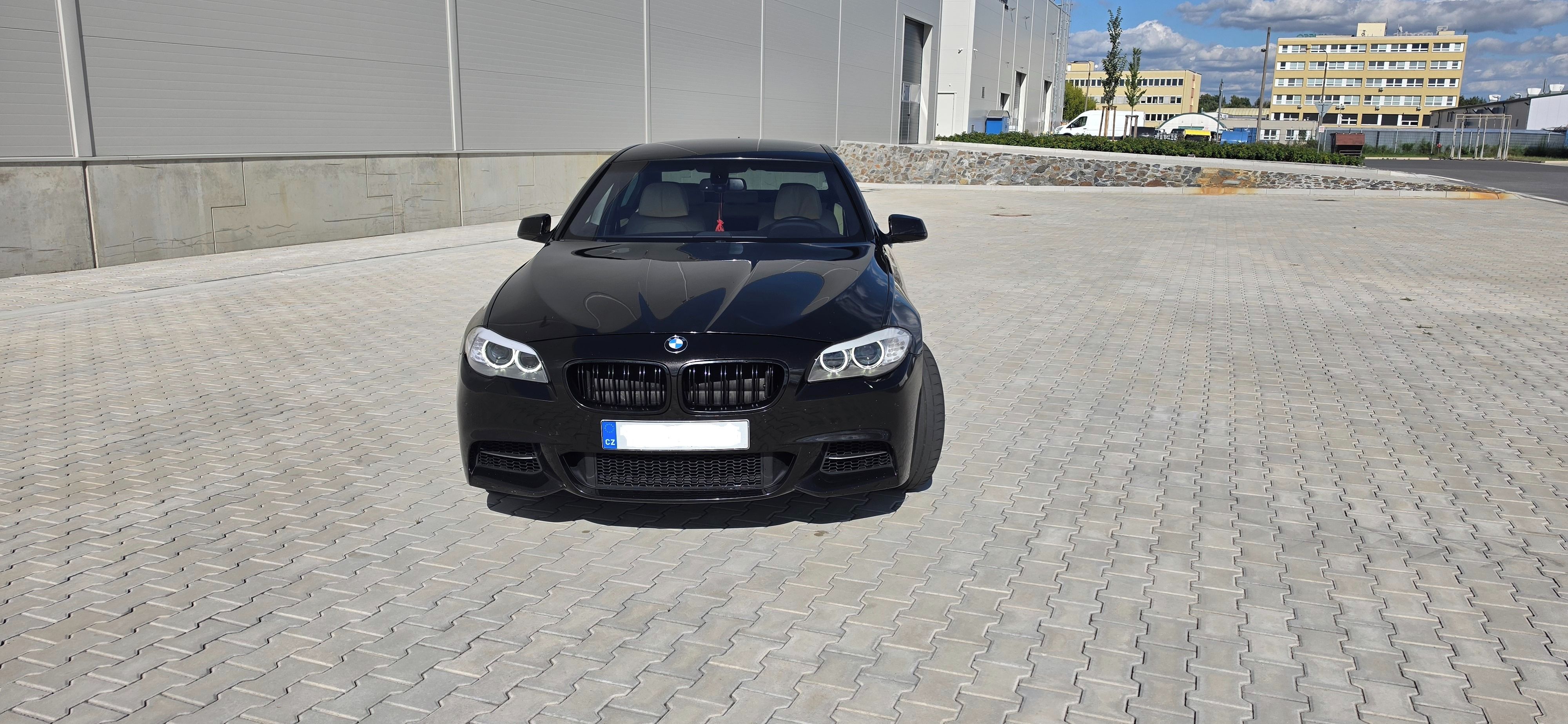 BMW Řada 5, 530d xDrive Mpacket Individual