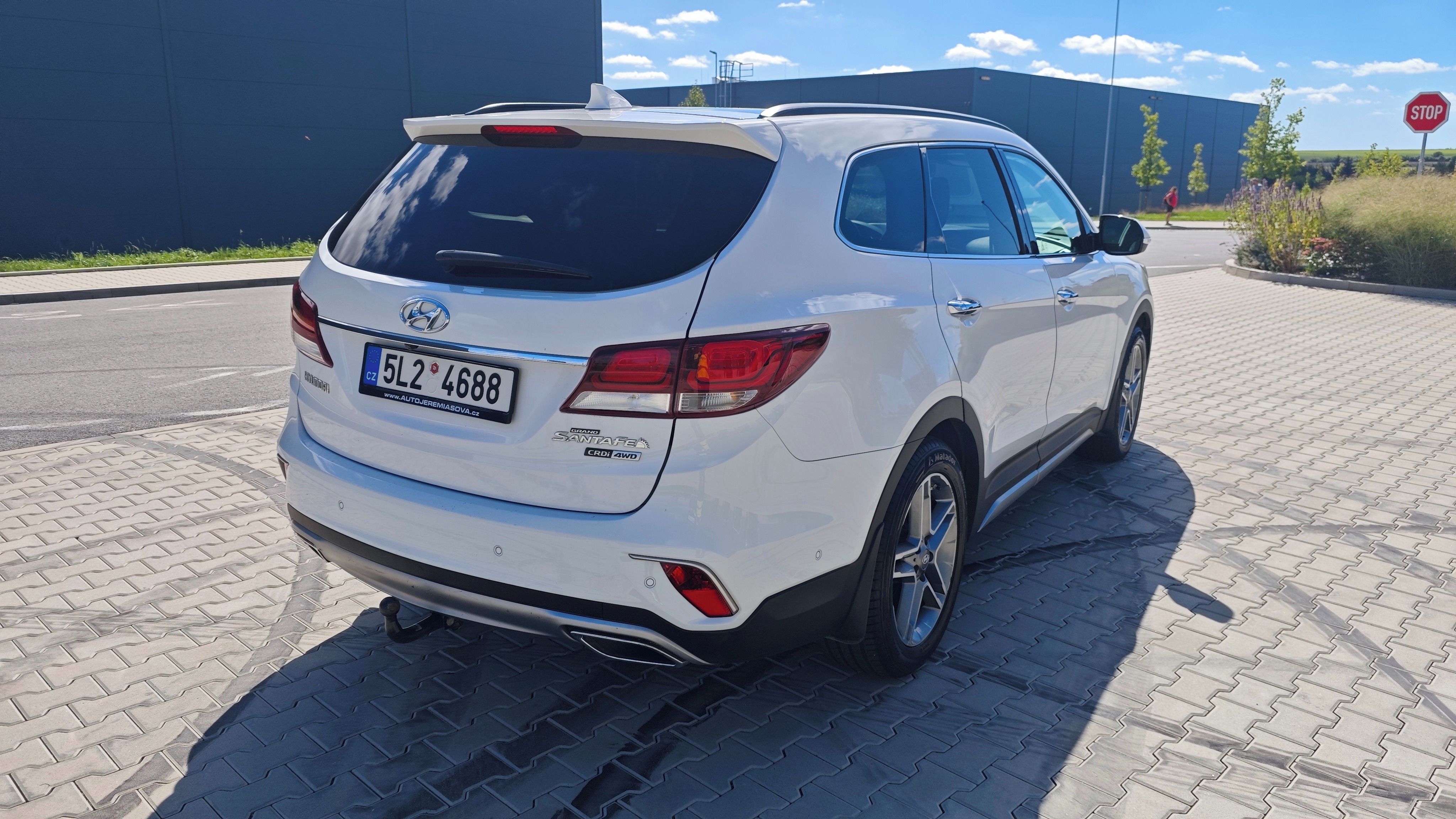 Hyundai Grand Santa Fe, 2.2crdi 7mist kůže - fotka 5