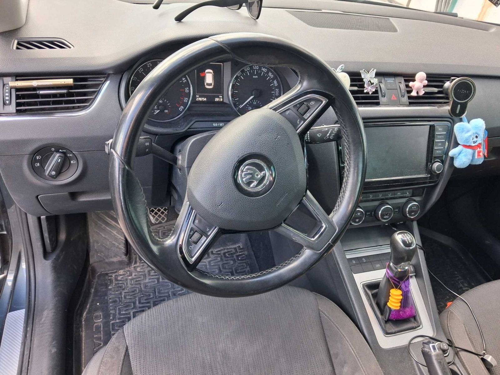 Škoda Octavia, 1.6 TDI, Style Plus, Navi - fotka 3