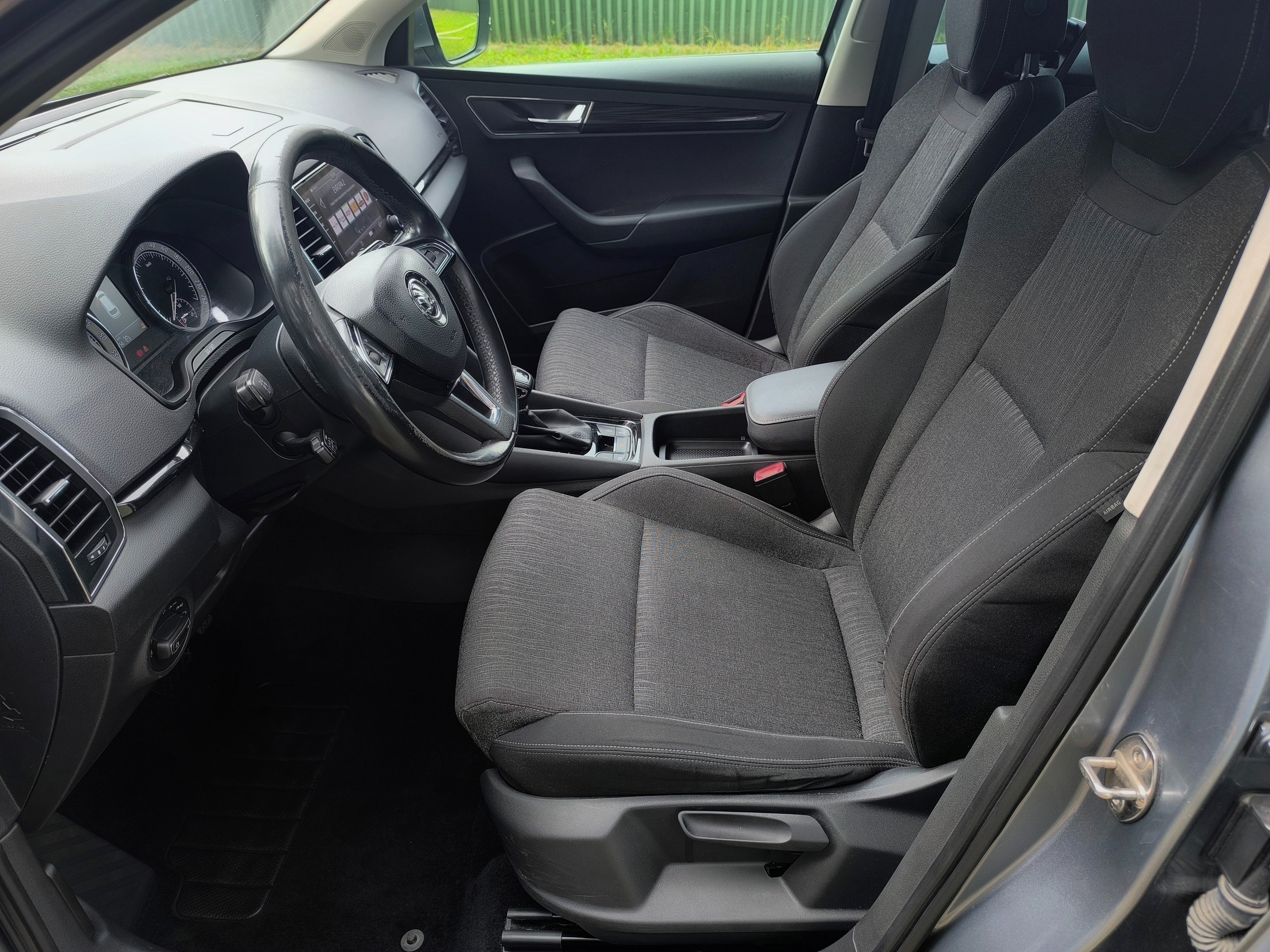 Škoda Karoq, 2.0TDI 110kW STYLE 4x4 DSG - fotka 4