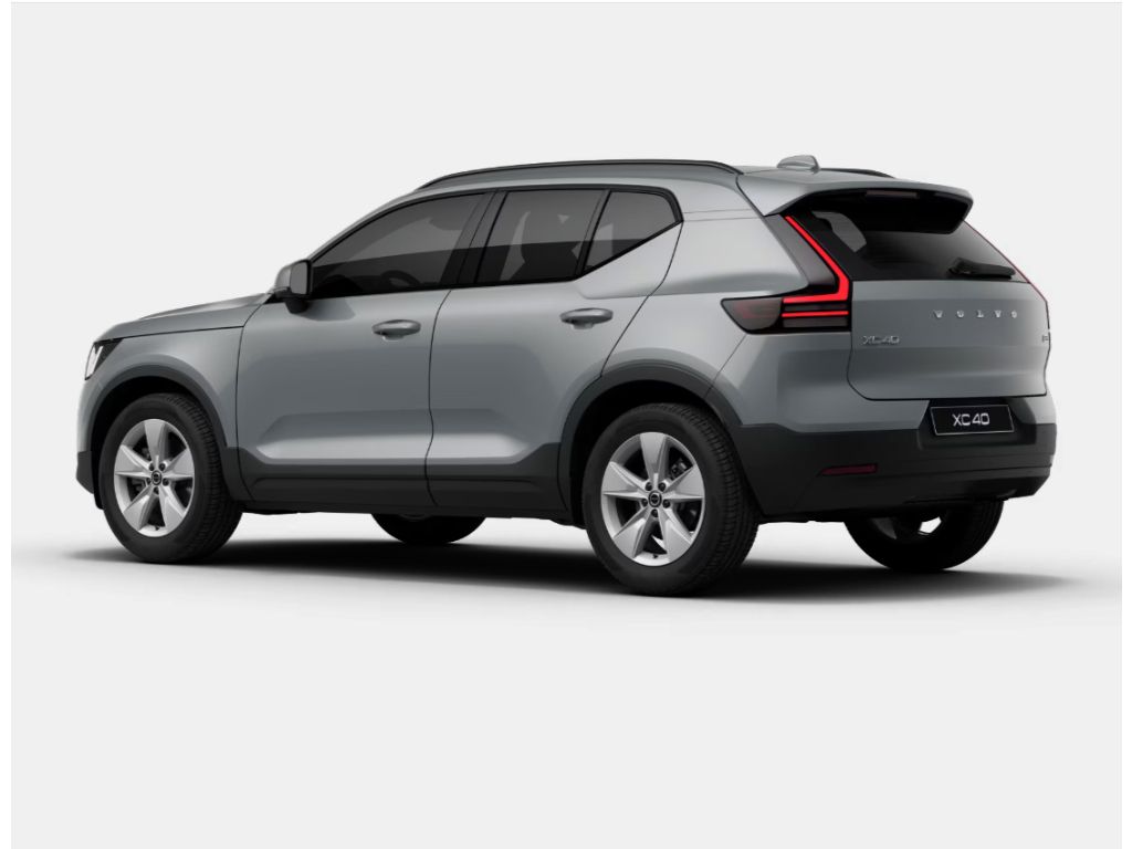 Volvo XC40, CORE B3 FWD 120kW - fotka 3