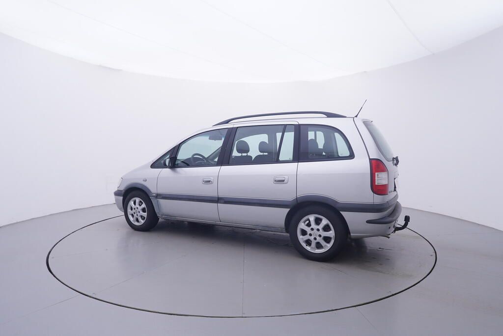 Opel Zafira, 1.8 16V 92 kW - fotka 3