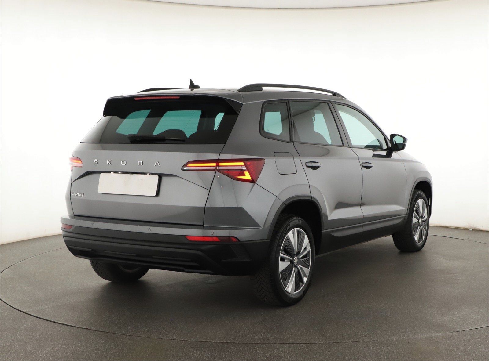 Škoda Karoq, 1.5 TSI, ČR,1.maj, Navi - fotka 5