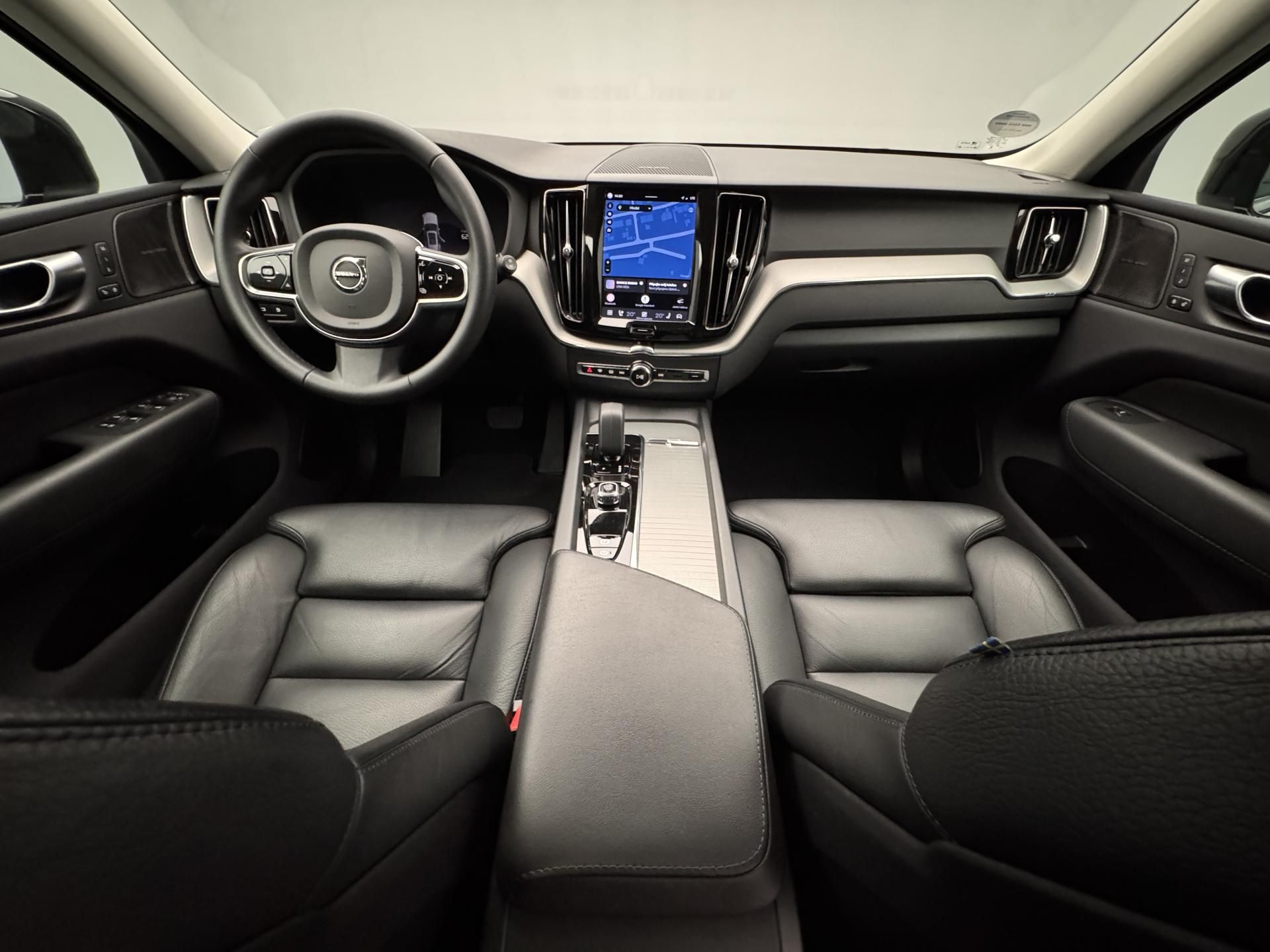 Volvo XC60, T6 AWD RECHARGE BRIGHT PLUS - fotka 2